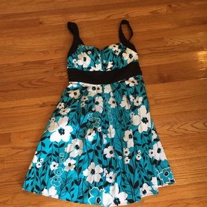 Dress Barn floral knee length dress